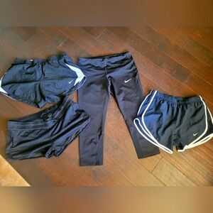 Nike Womens Large LOT
